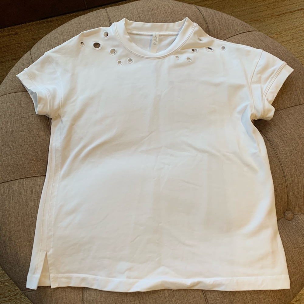 Lululemon white sweatshirt 8